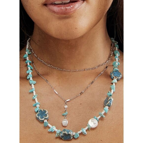 Free People Jewelry - Free People Everlasting Light Necklace Silver Pearl NWT Layered Bohemian Dainty